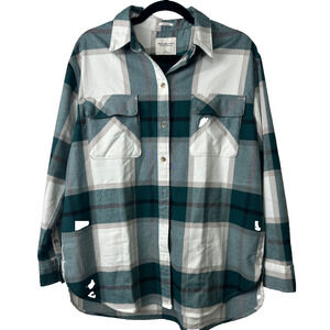 Abercrombie and Fitch Oversized Flannel Shirt Women's M Green Gray Plaid Soft D6